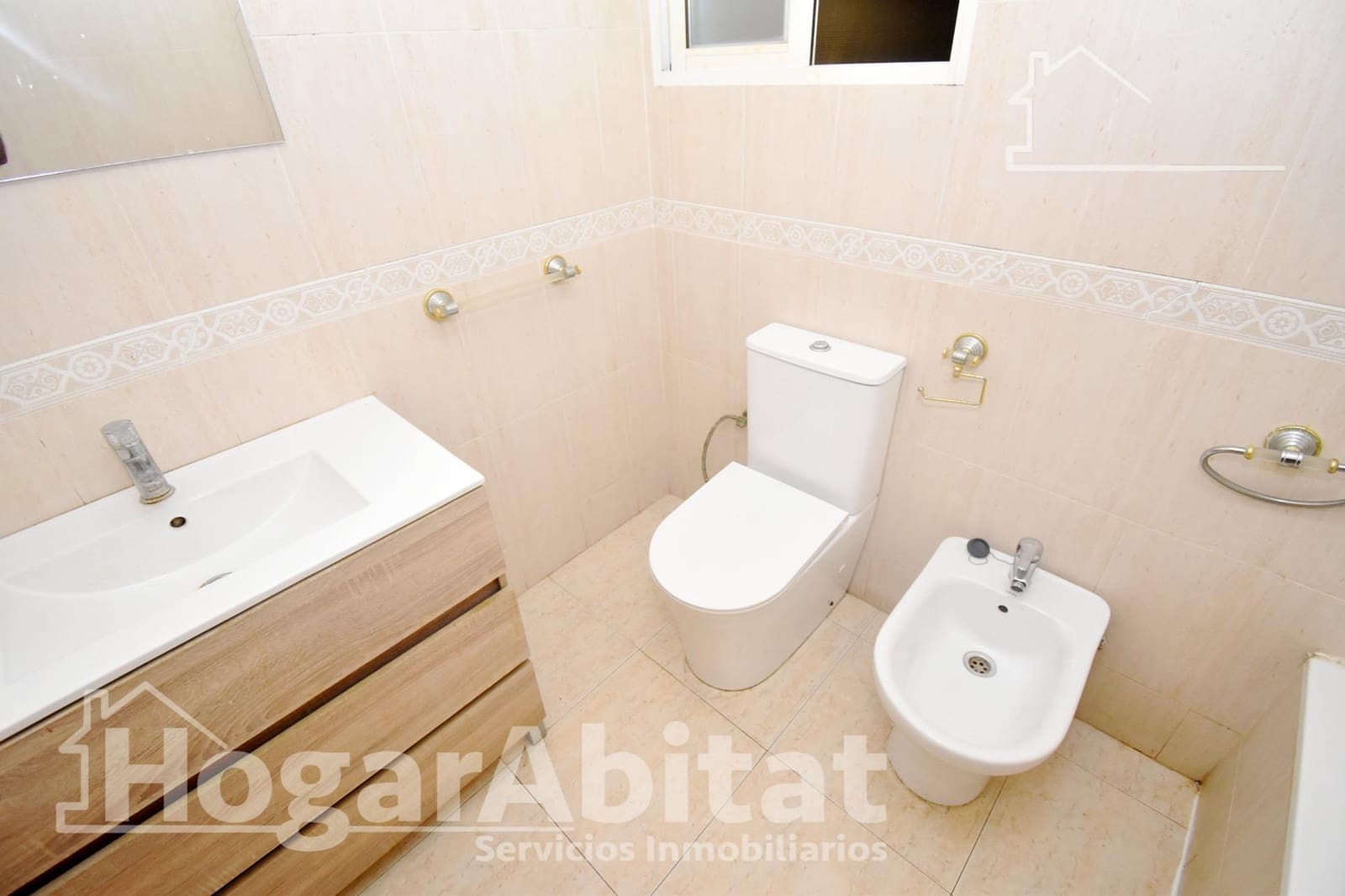 3 soverom Leilighet til salgs i Castello de la Plana med garasje - € 165 000 (Ref: 9387968)