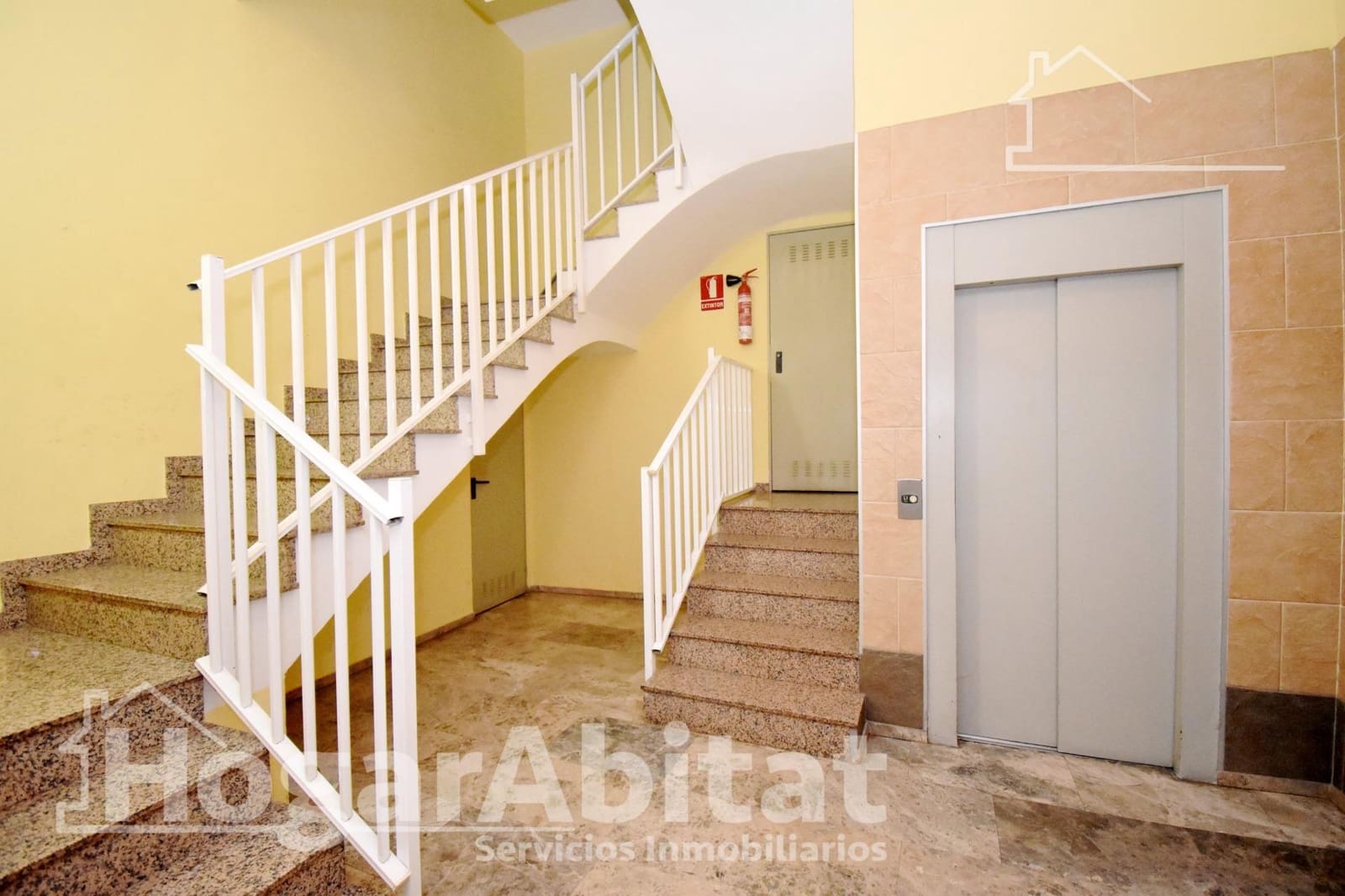 3 soverom Leilighet til salgs i Castello de la Plana med garasje - € 165 000 (Ref: 9387968)