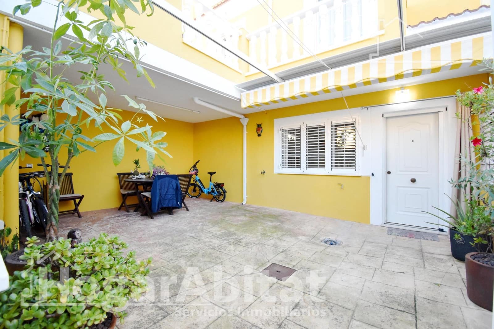 3 slaapkamer Rijtjeshuis te koop in Cullera met zwembad garage - € 350.000 (Ref: 9387971)