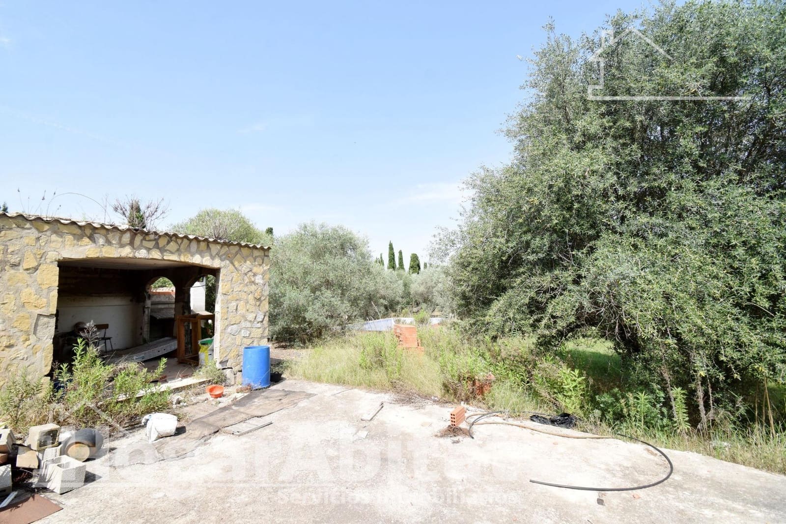 4 bedroom Villa for sale in Nules with pool garage - € 159,000 (Ref: 9387976)