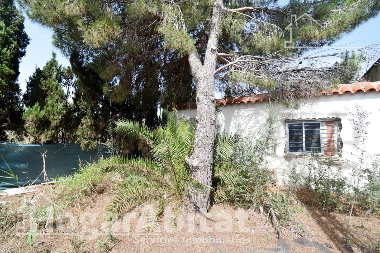 4 bedroom Villa for sale in Nules with pool garage - € 159,000 (Ref: 9387976)