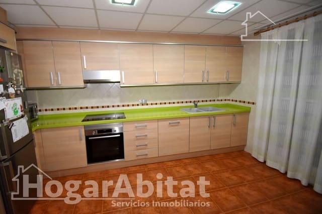 3 bedroom Terraced Villa for sale in Onda - € 220,000 (Ref: 9390933)
