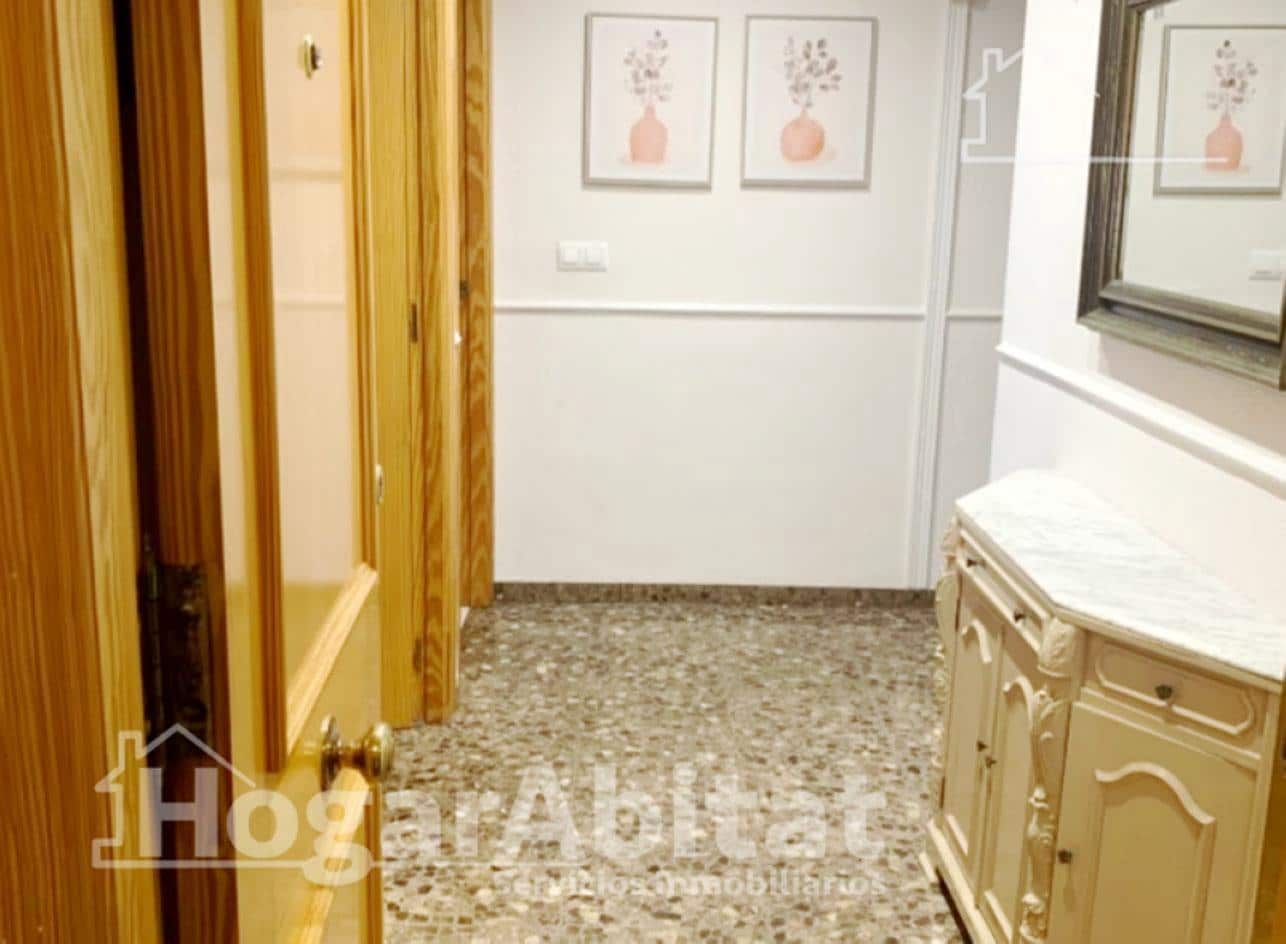 4 bedroom Flat for sale in Sueca - € 150,000 (Ref: 9390938)