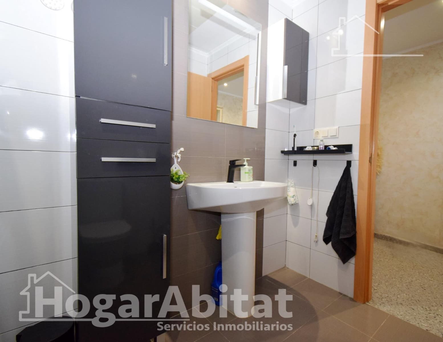 2 slaapkamer Flat te koop in Alfafar met garage - € 260.000 (Ref: 9390939)