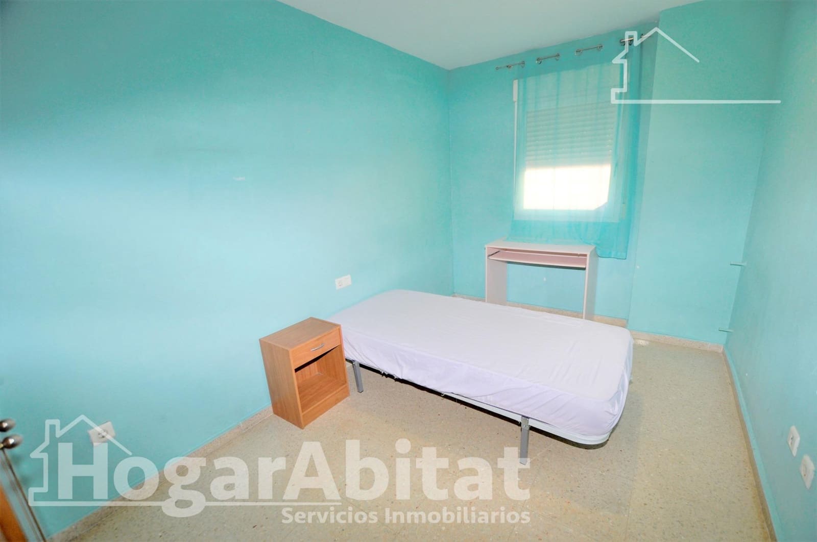 3 bedroom Flat for sale in Xirivella with garage - € 200,000 (Ref: 9396041)