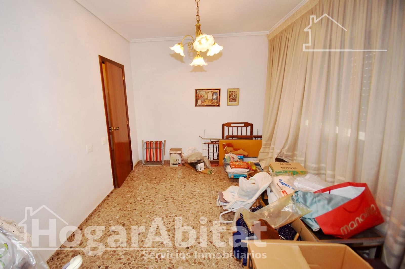 4 bedroom Flat for sale in L'Alcora - € 67,000 (Ref: 9396061)