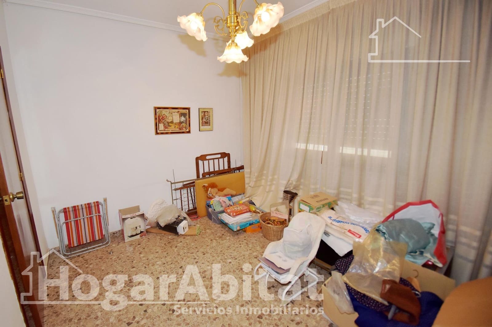 4 bedroom Flat for sale in L'Alcora - € 67,000 (Ref: 9396061)