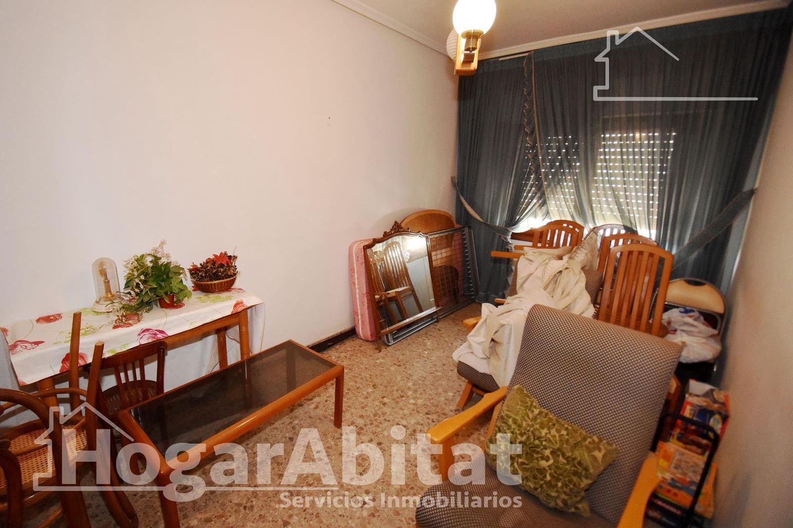 4 bedroom Flat for sale in L'Alcora - € 67,000 (Ref: 9396061)