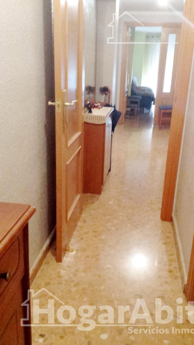 3 bedroom Flat for sale in Onda with garage - € 110,000 (Ref: 9396062)