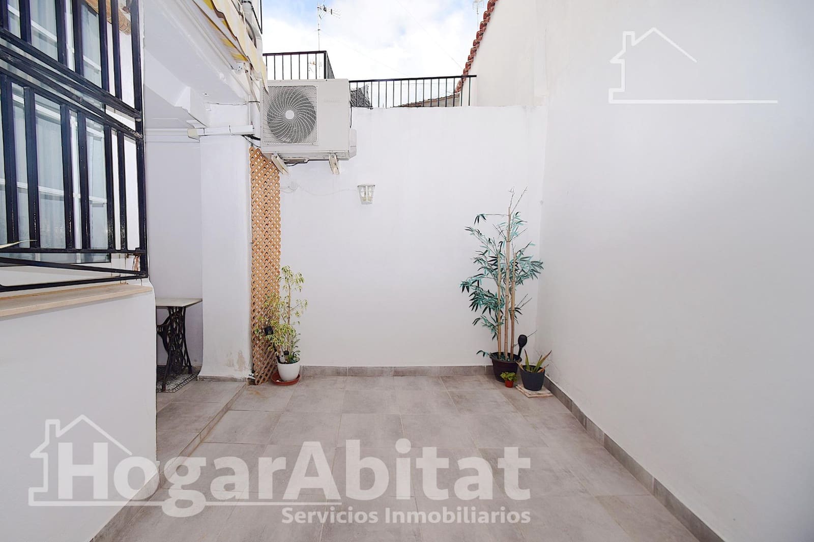 4 sypialnia Dom na sprzedaż w Moncada - 360 000 € (Ref: 9396071)