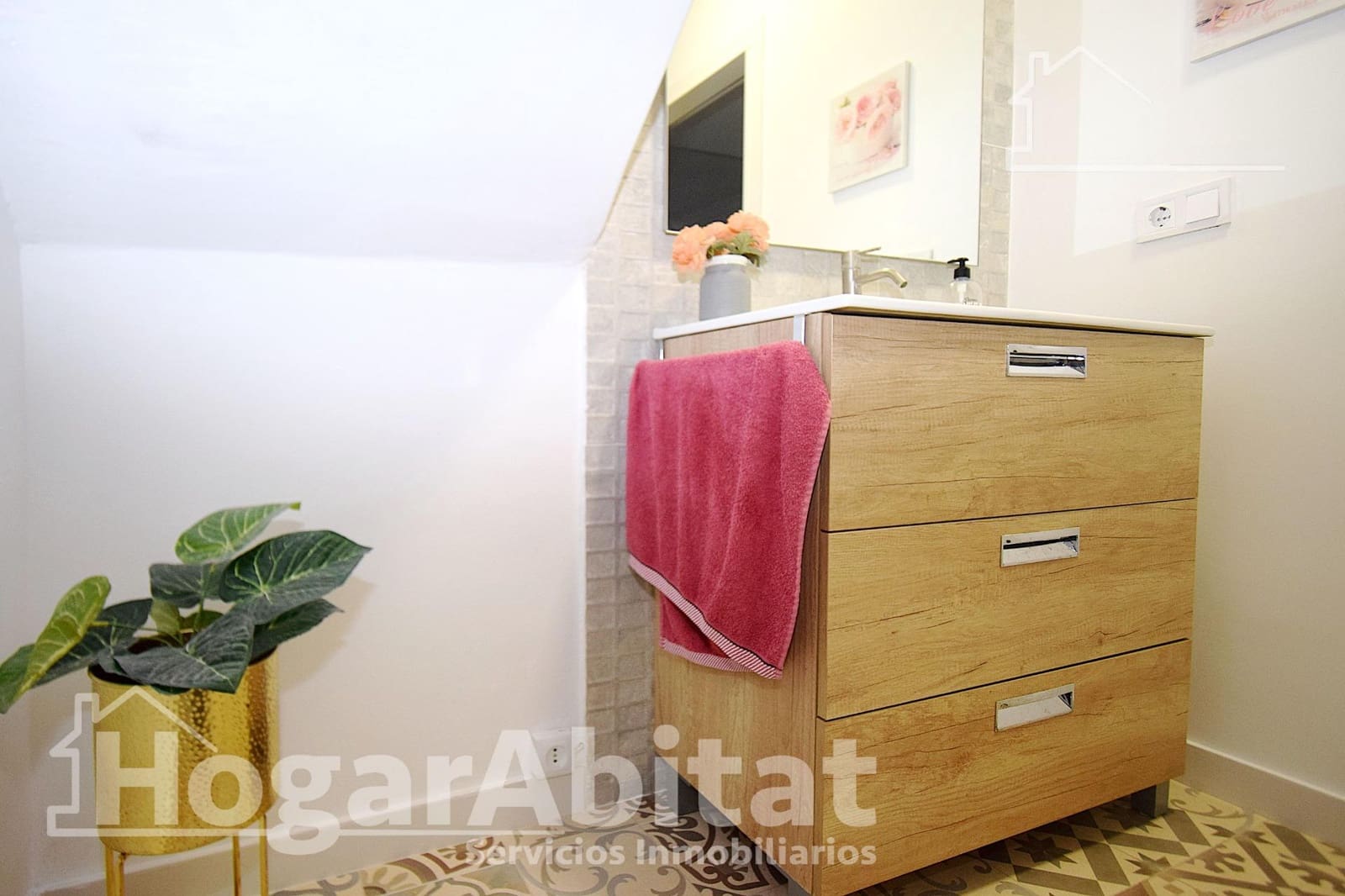 4 sypialnia Dom na sprzedaż w Moncada - 360 000 € (Ref: 9396071)