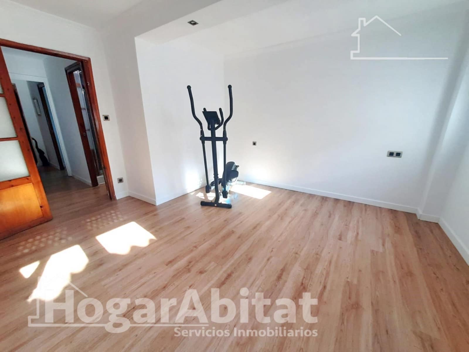 4 sypialnia Dom na sprzedaż w Moncada - 360 000 € (Ref: 9396071)