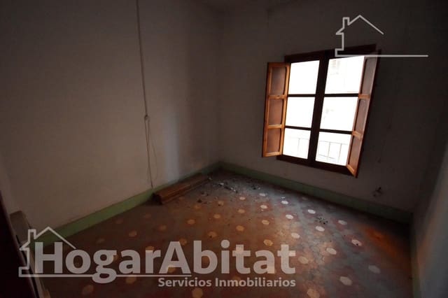 4 bedroom Townhouse for sale in L'Alcora - € 55,000 (Ref: 9396076)