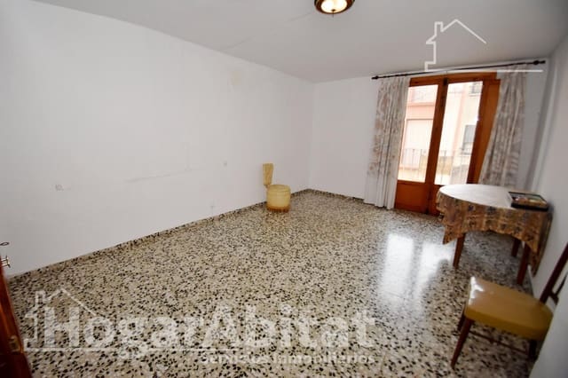 3 bedroom Townhouse for sale in L'Alcora - € 75,000 (Ref: 9396077)