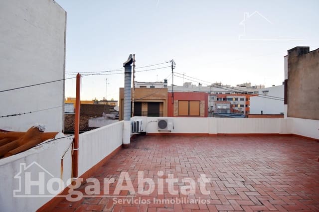 6 bedroom Townhouse for sale in Almassora / Almazora with garage - € 299,000 (Ref: 9396078)