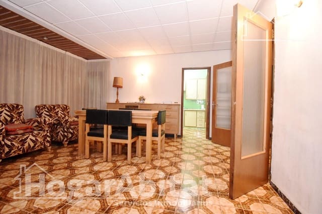 6 bedroom Townhouse for sale in Almassora / Almazora with garage - € 299,000 (Ref: 9396078)