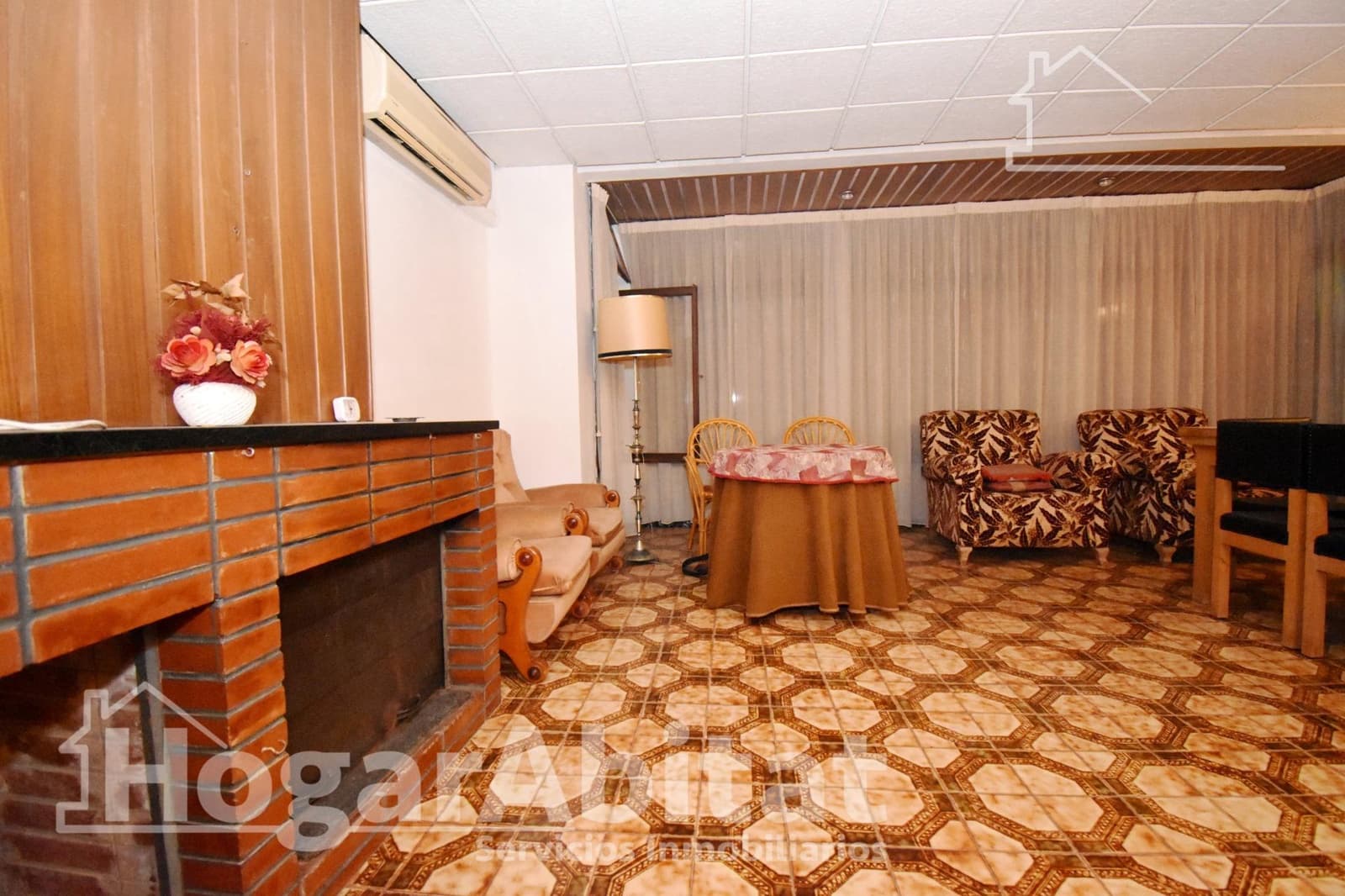 6 bedroom Townhouse for sale in Almassora / Almazora with garage - € 299,000 (Ref: 9396078)