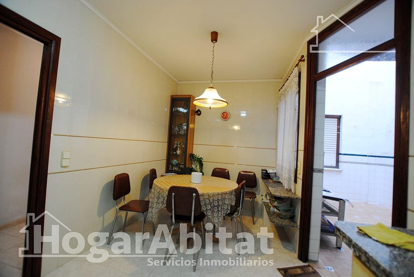 4 bedroom Flat for sale in Tavernes de la Valldigna - € 170,000 (Ref: 9398537)