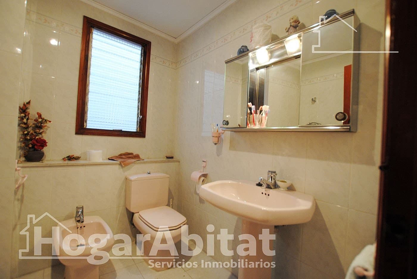 4 bedroom Flat for sale in Tavernes de la Valldigna - € 170,000 (Ref: 9398537)