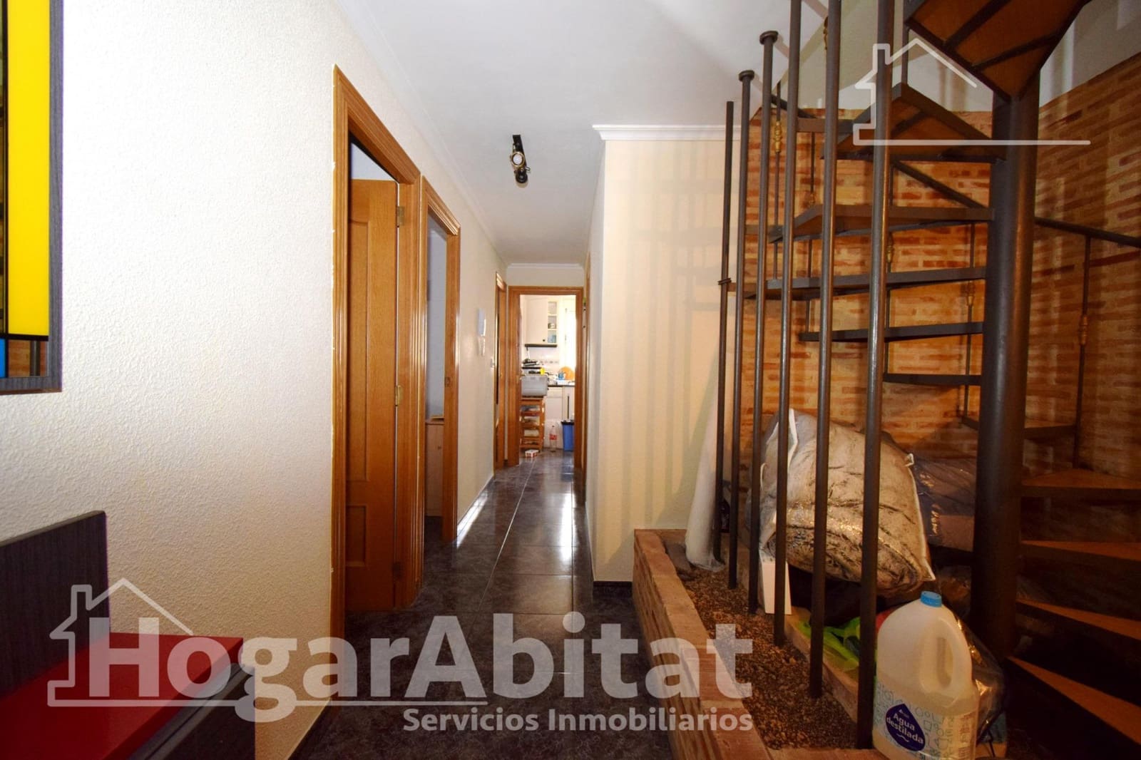 4 makuuhuone Asunto myytävänä paikassa Montserrat - 185 000 € (Ref: 9398539)