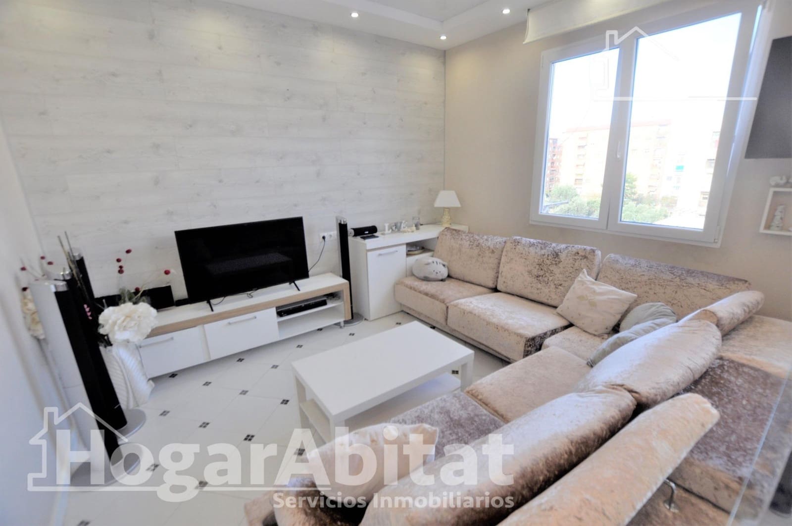 3 slaapkamer Flat te koop in Valencia stad - € 250.000 (Ref: 9398546)