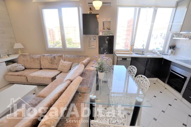 3 slaapkamer Flat te koop in Benicalap, Valencia stad - € 250.000 (Ref: 9398546)