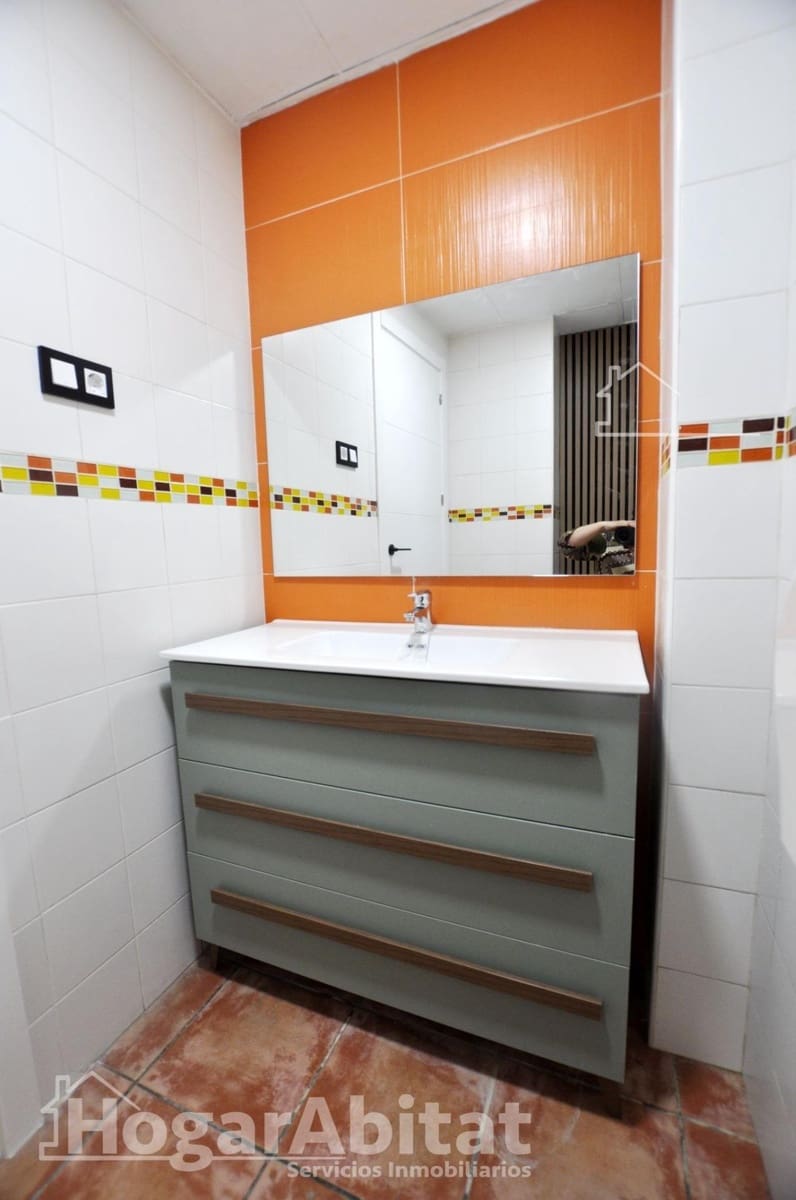 2 soveværelse Lejlighed til salg i Valencia by - € 159.000 (Ref: 9398553)