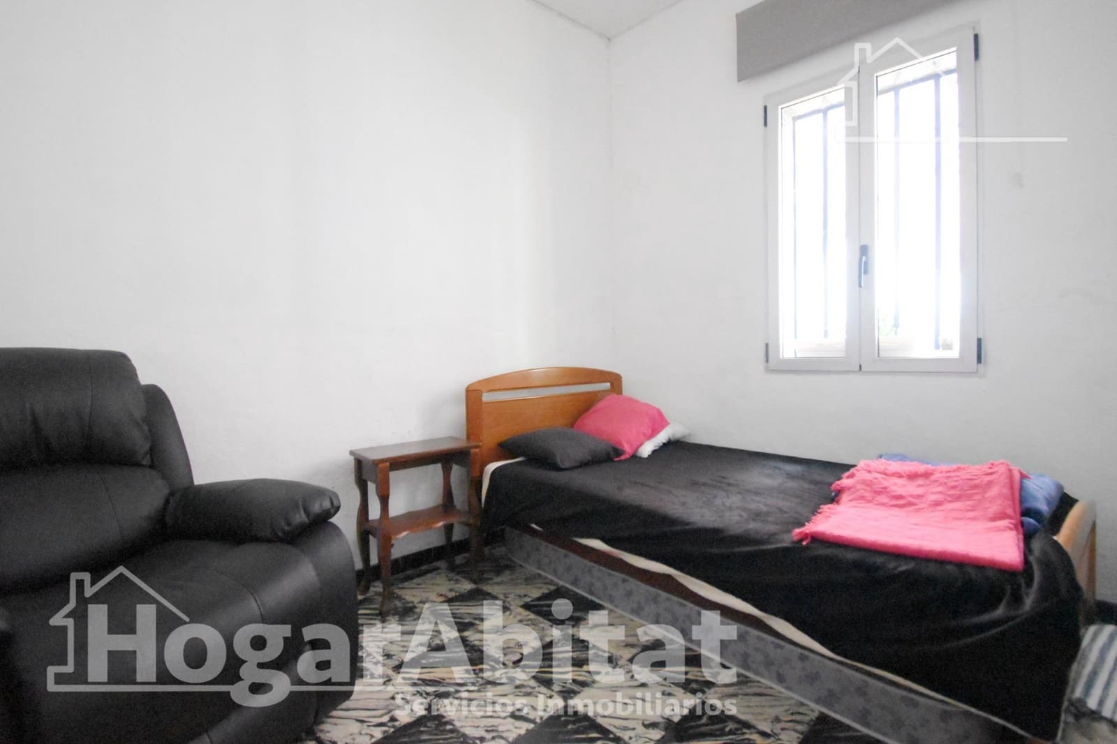 5 camera da letto Casa in vendita in Oliva con garage - 220.000 € (Rif: 9398563)