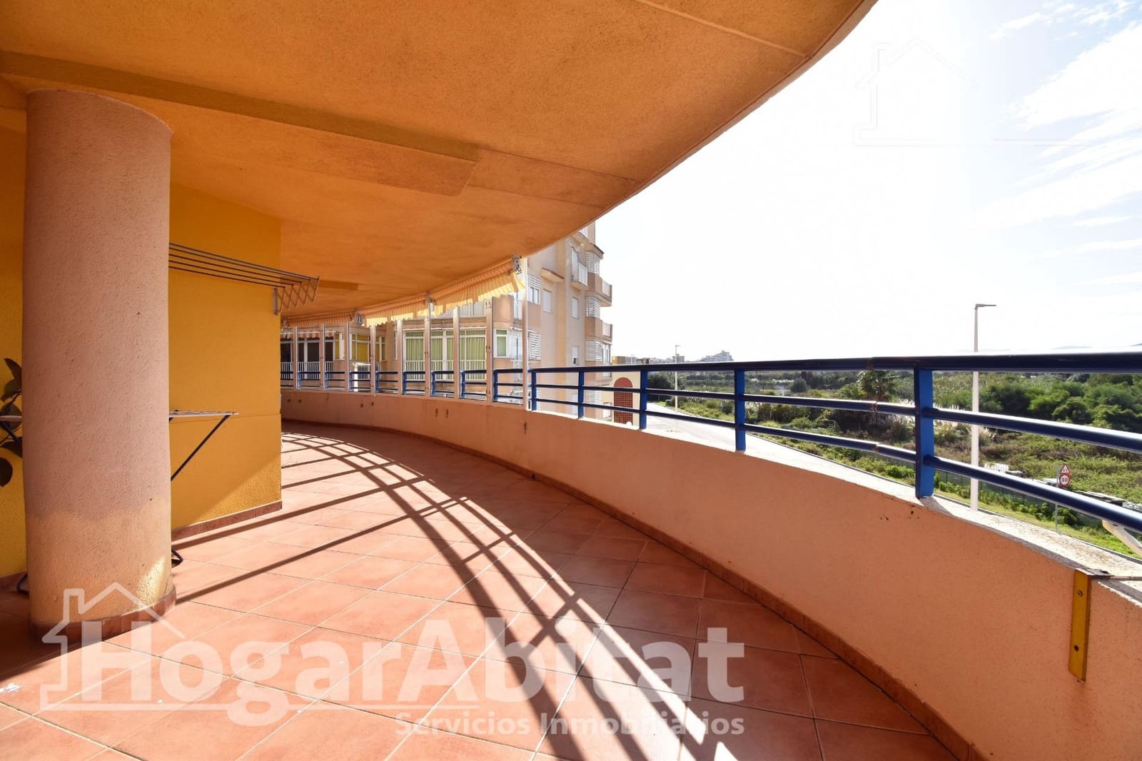 3 slaapkamer Flat te koop in Tavernes de la Valldigna met garage - € 223.000 (Ref: 9401109)