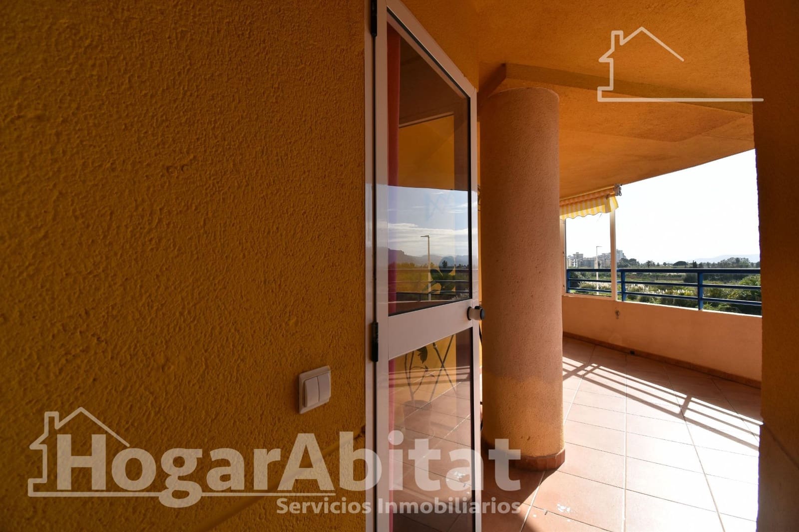 3 slaapkamer Flat te koop in Tavernes de la Valldigna met garage - € 223.000 (Ref: 9401109)