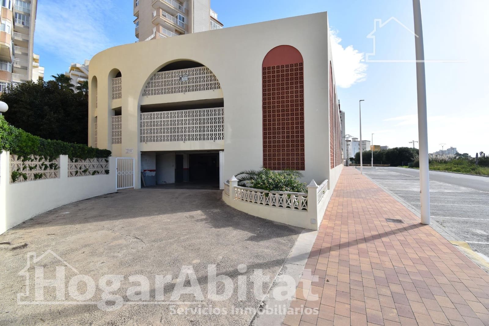 3 slaapkamer Flat te koop in Tavernes de la Valldigna met garage - € 223.000 (Ref: 9401109)