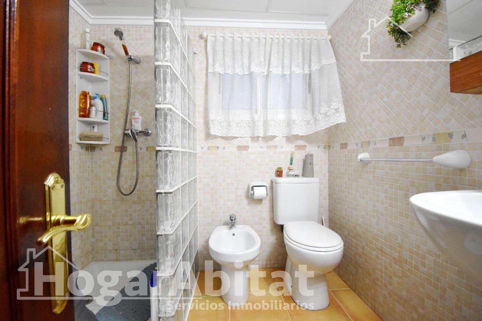 4 soveværelse Lejlighed til salg i Oliva - € 108.900 (Ref: 9401110)