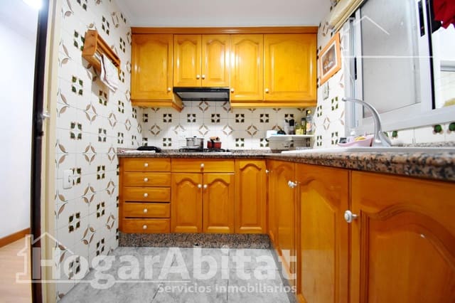 4 soveværelse Lejlighed til salg i Oliva - € 108.900 (Ref: 9401110)