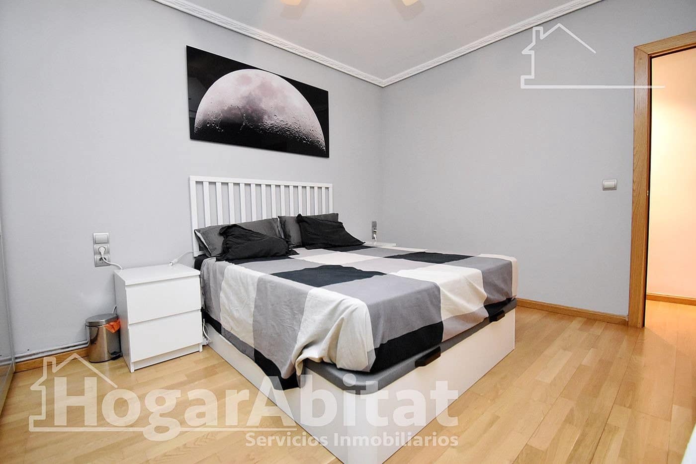 3 bedroom Flat for sale in Castello de la Plana - € 180,000 (Ref: 9401114)