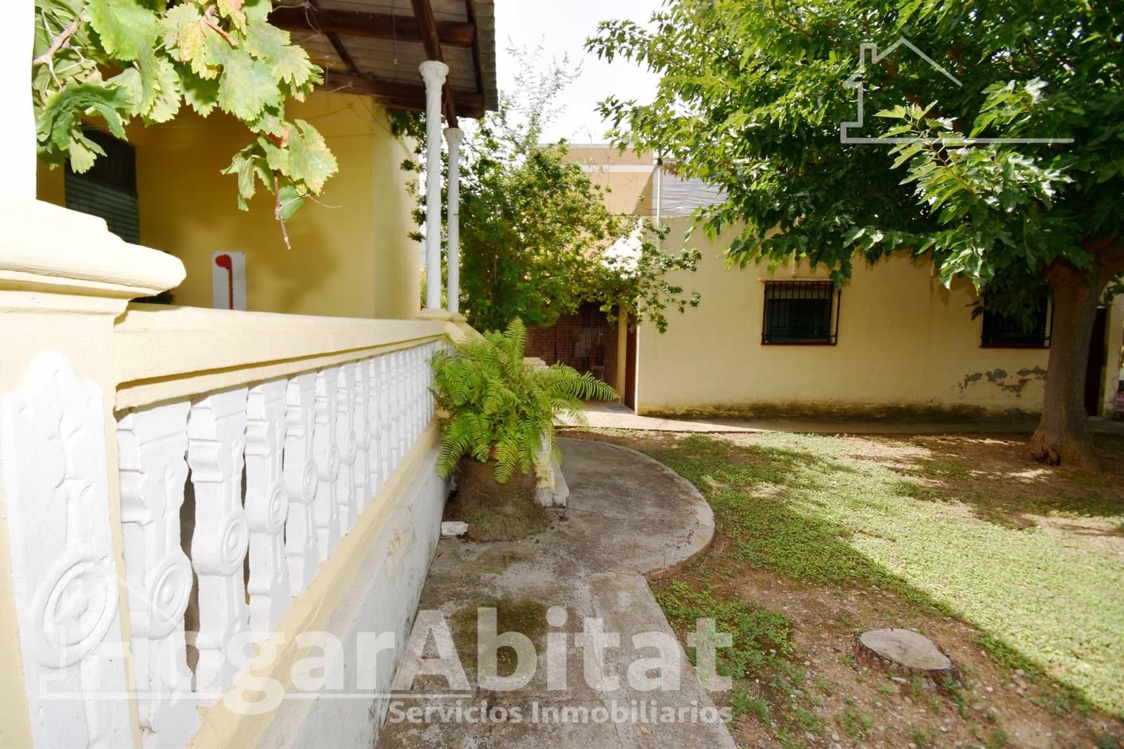 4 bedroom Villa for sale in Castello de la Plana with pool - € 350,000 (Ref: 9401115)