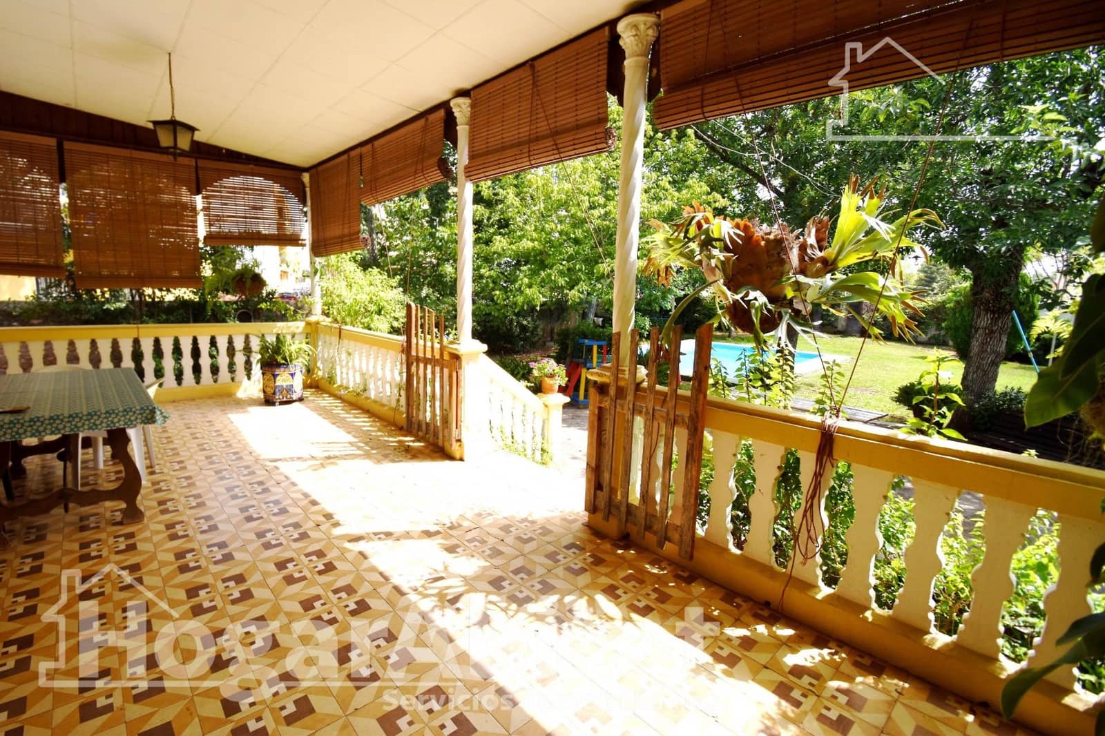 4 bedroom Villa for sale in Castello de la Plana with pool - € 350,000 (Ref: 9401115)