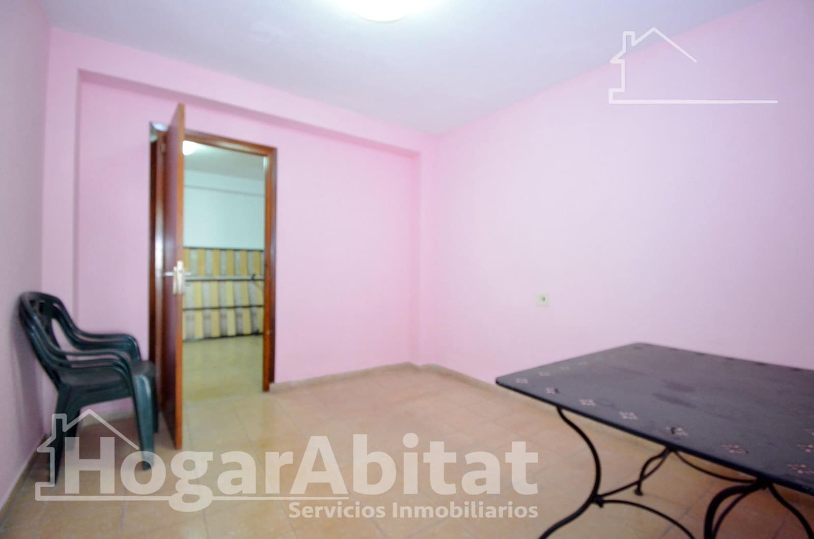 4 makuuhuone Asunto myytävänä paikassa Pego - 95 000 € (Ref: 9401119)