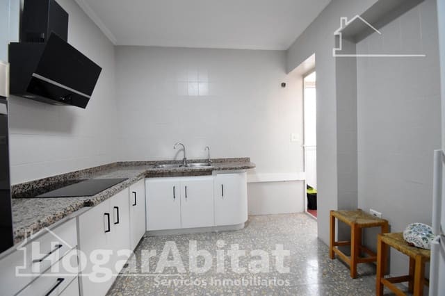 4 bedroom Flat for sale in Bellreguard - € 128,000 (Ref: 9401130)