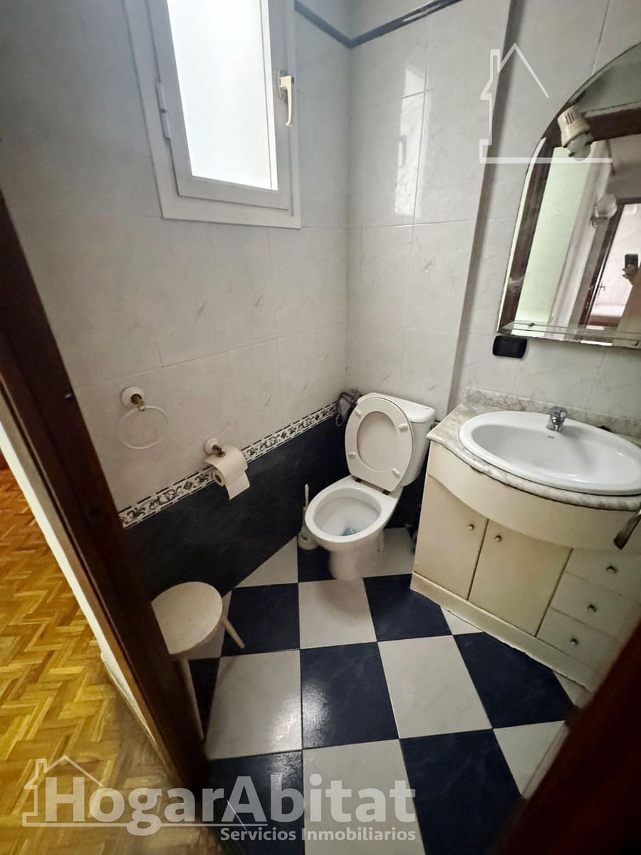 3 slaapkamer Flat te koop in Castello de la Plana - € 129.000 (Ref: 9401134)