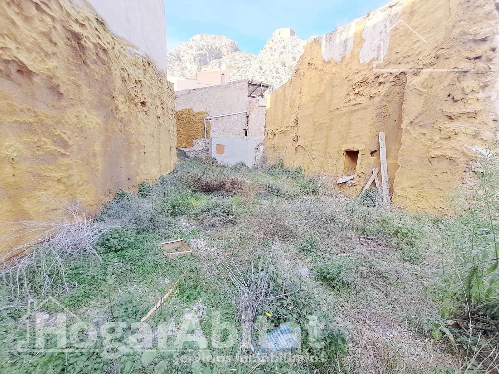 Building Plot for sale in Borriol - € 49,500 (Ref: 9401136)