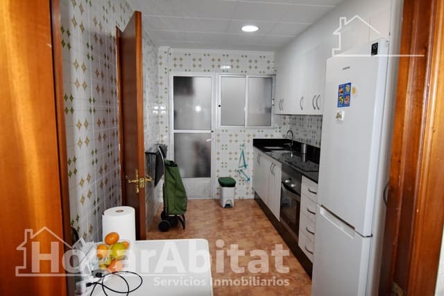 4 chambre Appartement à vendre à Algemesí - 169 000 € (Ref: 9401139)