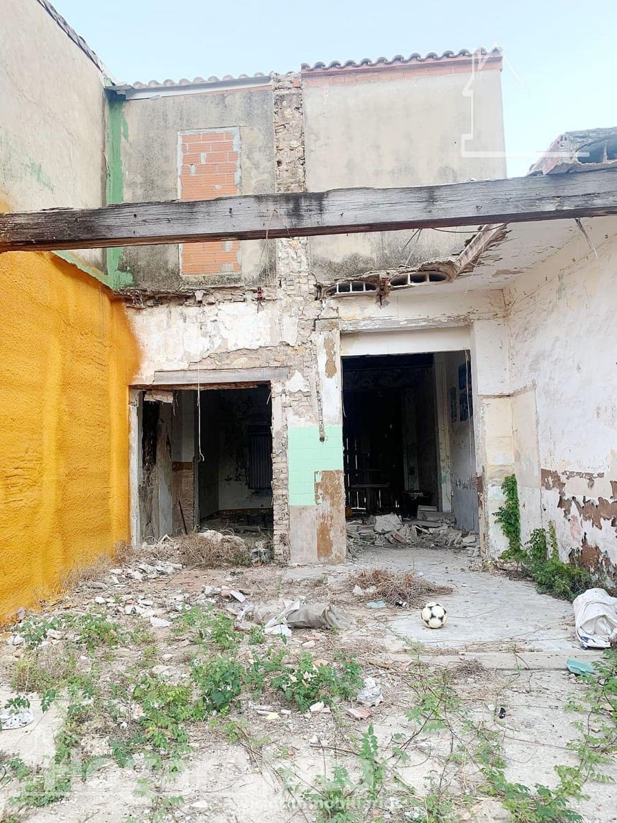 Ruïne te koop in Polinya de Xuquer - € 60.000 (Ref: 9401141)