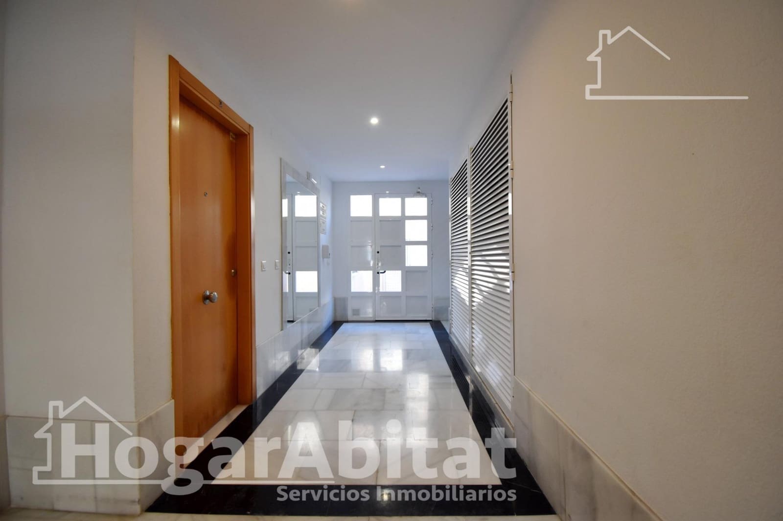 1 bedroom Flat for sale in Daimus with pool - € 168,000 (Ref: 9403448)