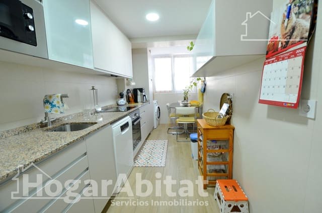 4 soveværelse Lejlighed til salg i Babel, Alicante by med garage - € 260.000 (Ref: 9403455)