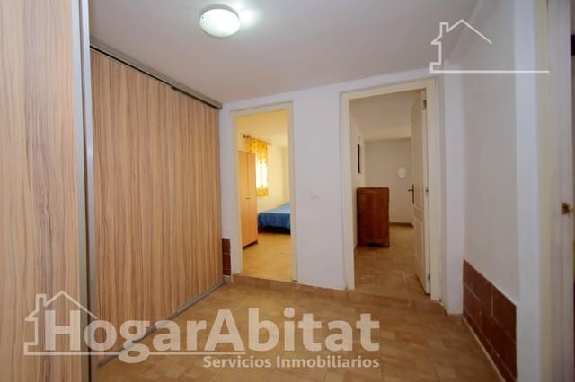 4 slaapkamer Villa te koop in Llíria met zwembad garage - € 265.000 (Ref: 9403457)