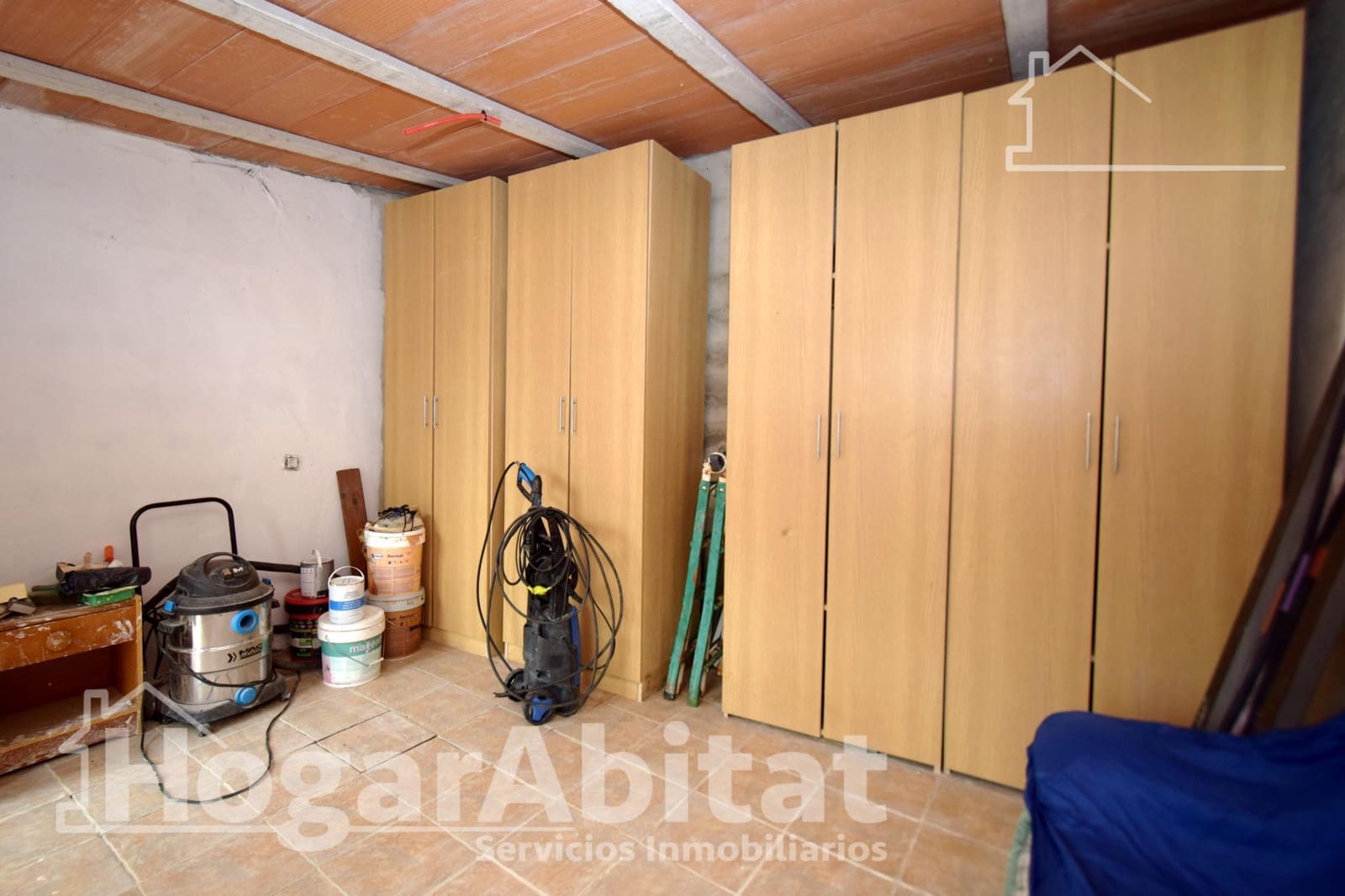 4 slaapkamer Villa te koop in Lliria met zwembad garage - € 265.000 (Ref: 9403457)