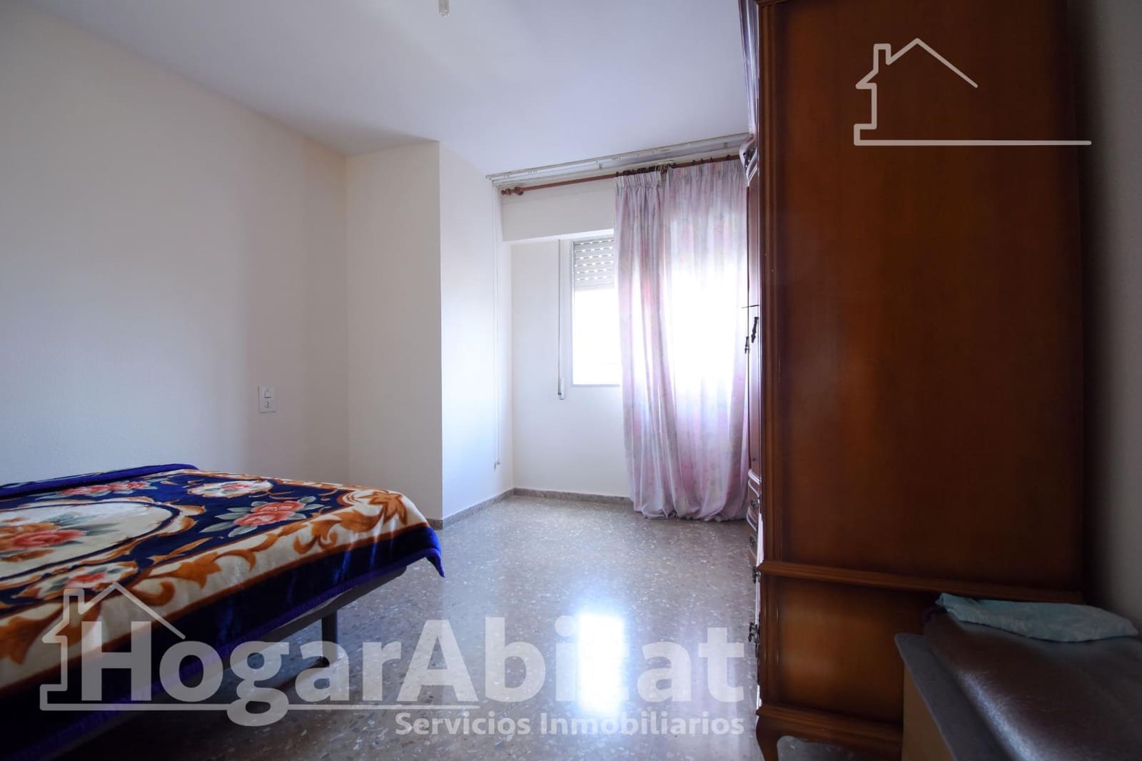 3 chambre Appartement à vendre à La Font d'En Carros - 82 500 € (Ref: 9403458)