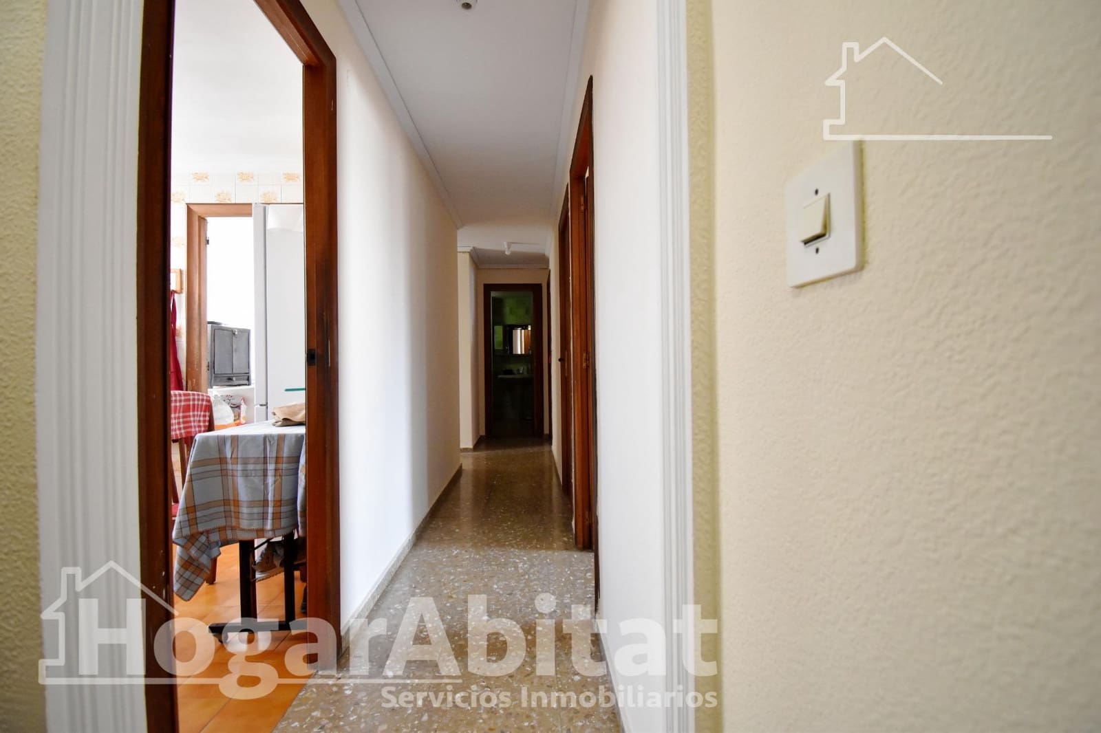 3 chambre Appartement à vendre à La Font d'En Carros - 82 500 € (Ref: 9403458)