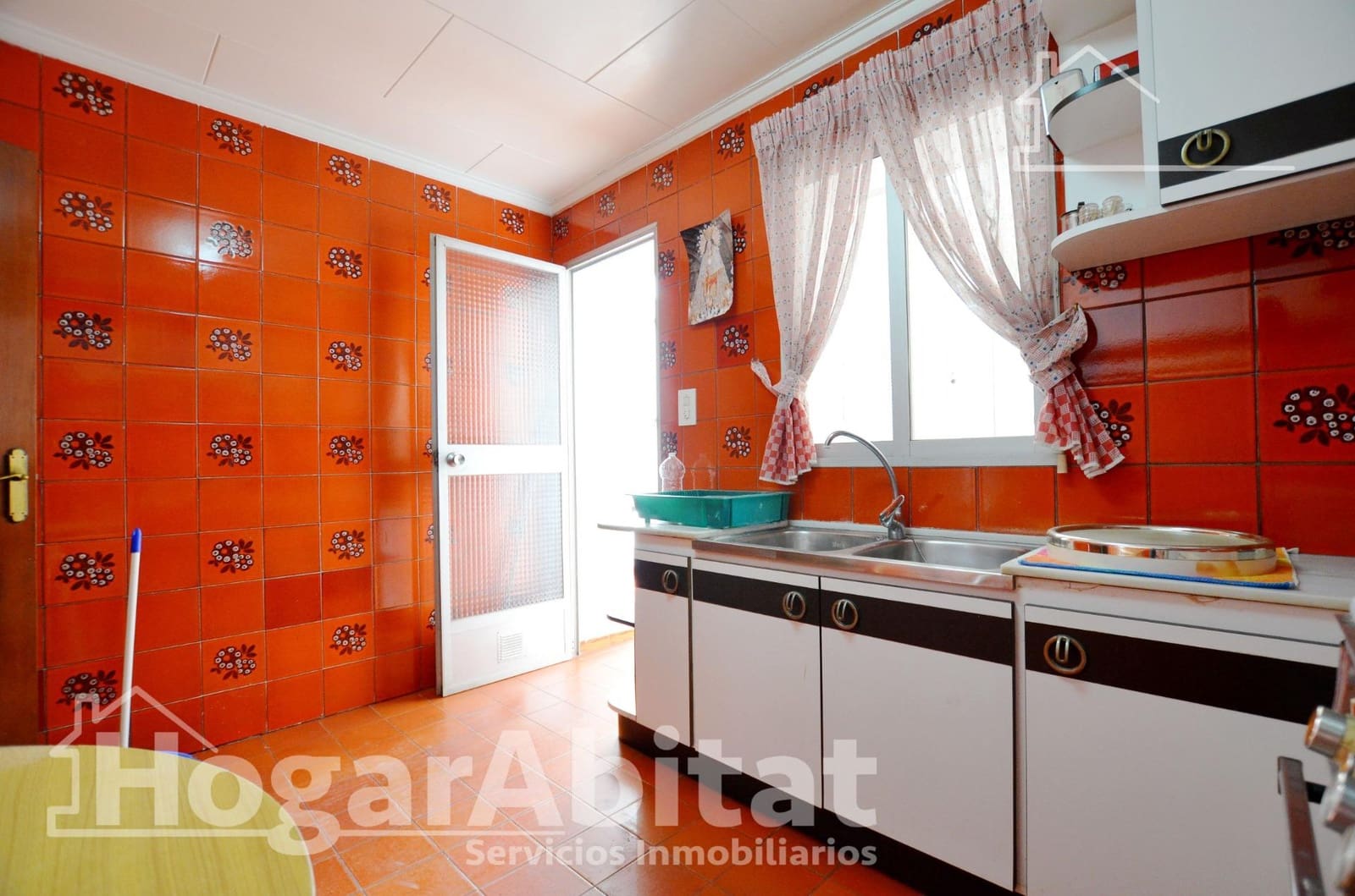 12 makuuhuone Kaupallinen myytävänä paikassa Bellreguard - 490 000 € (Ref: 9403465)