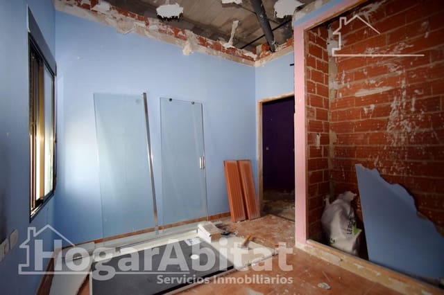 3 bedroom Townhouse for sale in Llíria - € 55,000 (Ref: 9403469)